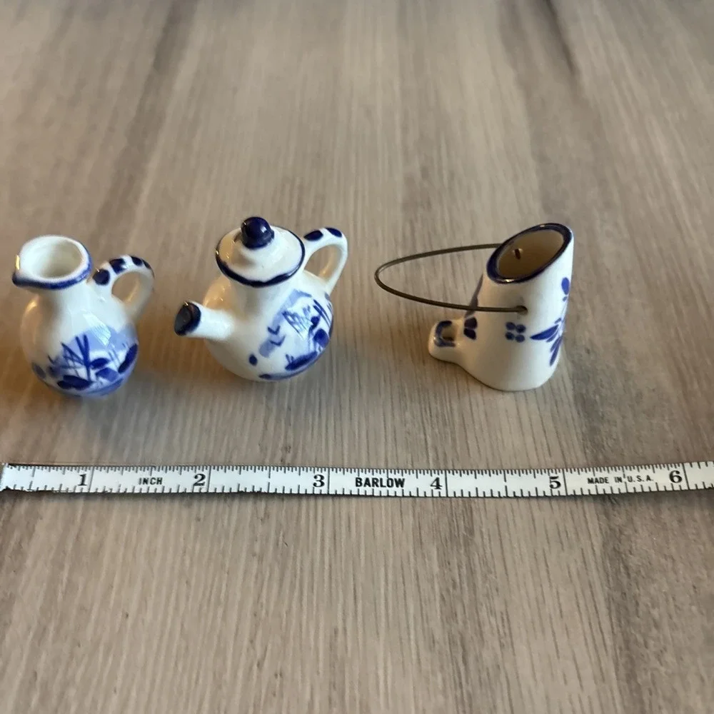 Delft hand painted